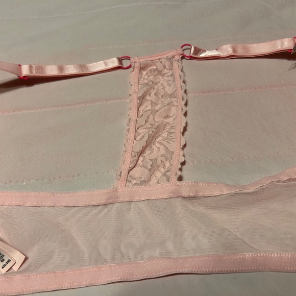 Victoria's Secret Push Up Pink Front Closure 42D Bra - Picture 5 of 5